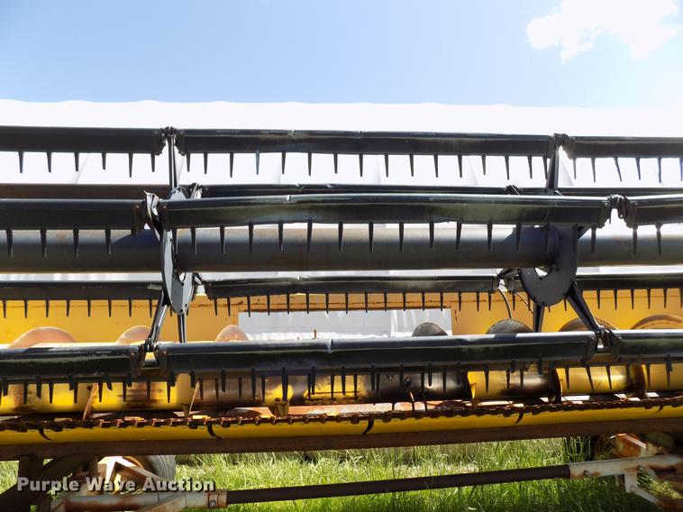 image for item DB9653 1988 New Holland TR96 RWA combine