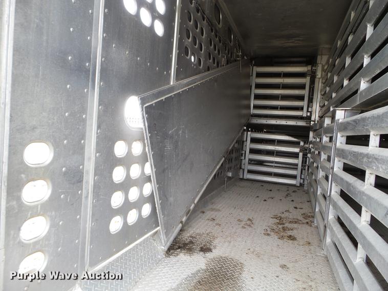 image for item DC4571 2008 Eby livestock trailer