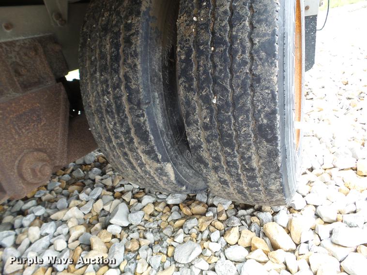 image for item DC4571 2008 Eby livestock trailer