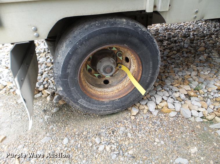 image for item DC4571 2008 Eby livestock trailer