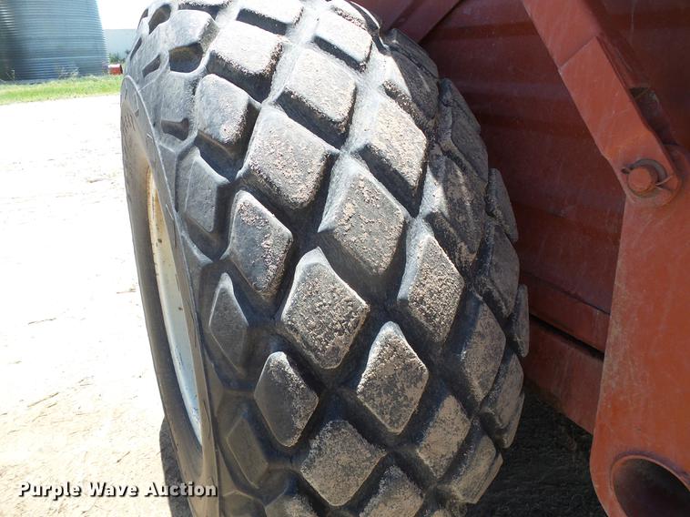 image for item DC5163 Hesston Stakhand 60B bale stacker