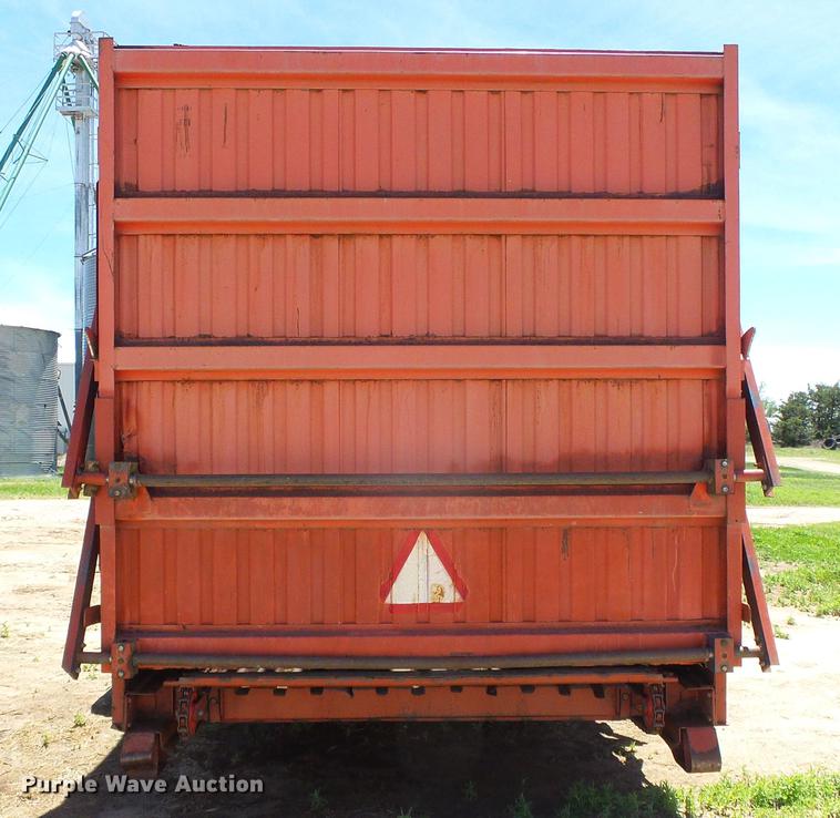 image for item DC5164 Hesston Stakhand 60B bale stacker
