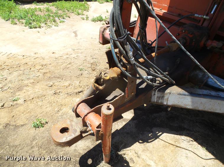 image for item DC5164 Hesston Stakhand 60B bale stacker