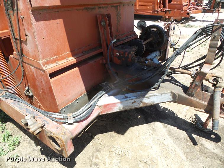 image for item DC5164 Hesston Stakhand 60B bale stacker