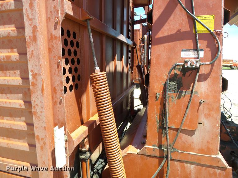 image for item DC5164 Hesston Stakhand 60B bale stacker