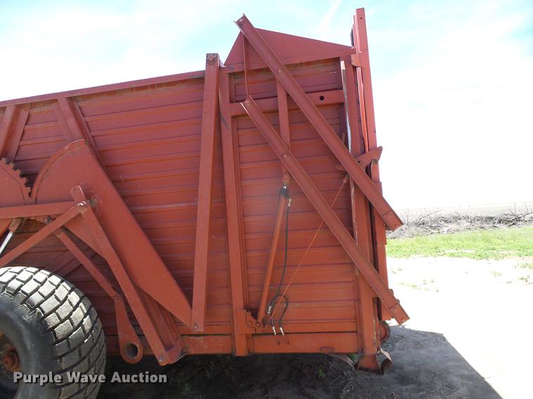 image for item DC5164 Hesston Stakhand 60B bale stacker