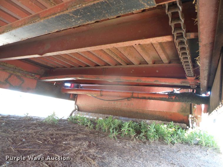 image for item DC5164 Hesston Stakhand 60B bale stacker