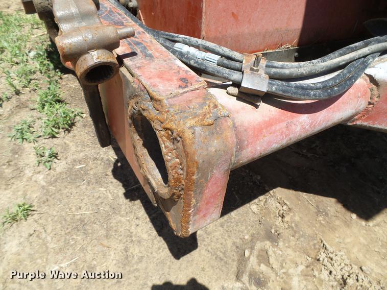 image for item DC5164 Hesston Stakhand 60B bale stacker