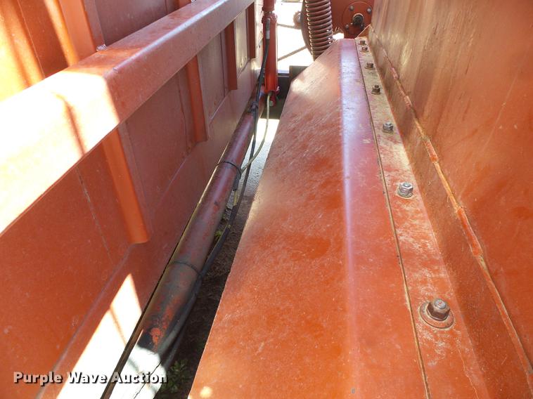 image for item DC5164 Hesston Stakhand 60B bale stacker