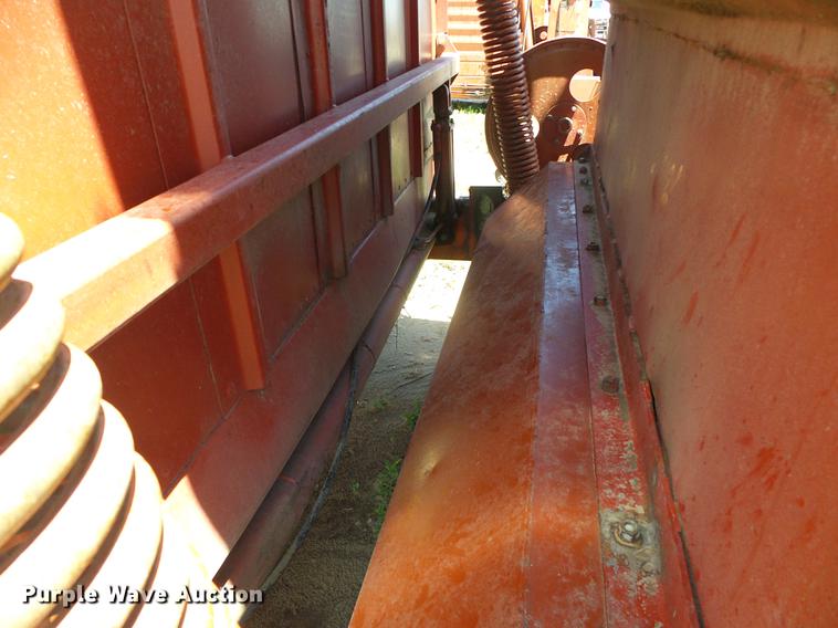 image for item DC5165 Hesston Stakhand 60B bale stacker