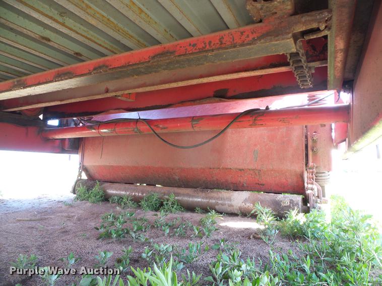 image for item DC5165 Hesston Stakhand 60B bale stacker