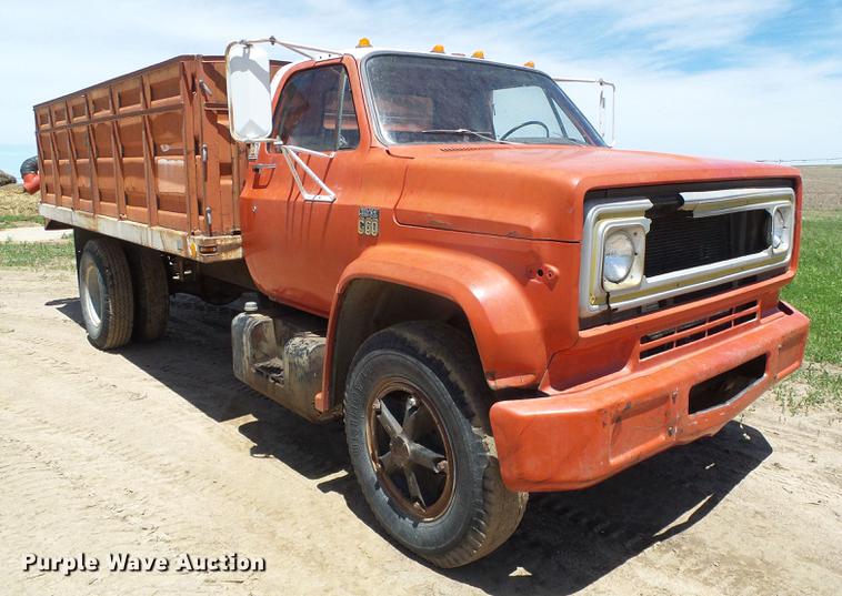 image for item DC5166 1974 Chevrolet C60 grain truck