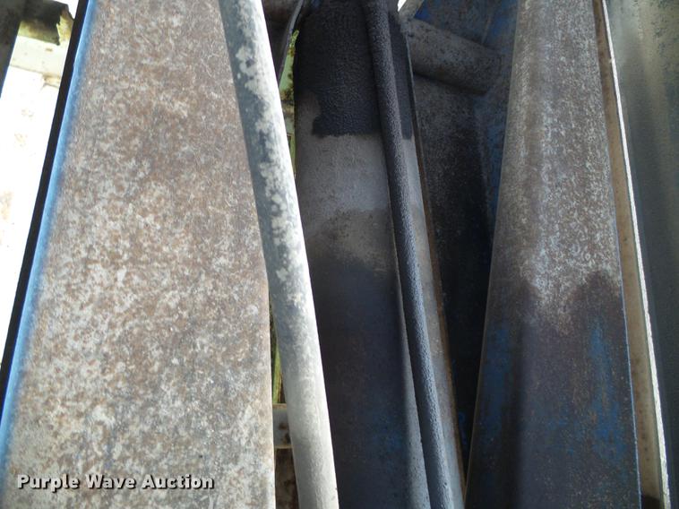 image for item DC5166 1974 Chevrolet C60 grain truck