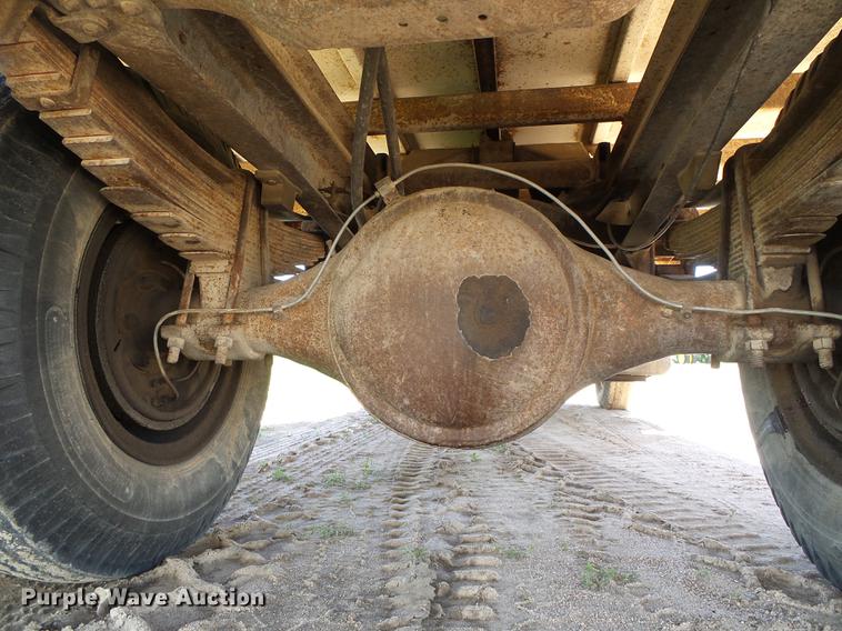 image for item DC5166 1974 Chevrolet C60 grain truck