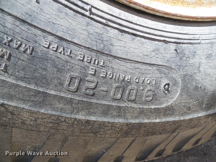 image for item DC5166 1974 Chevrolet C60 grain truck