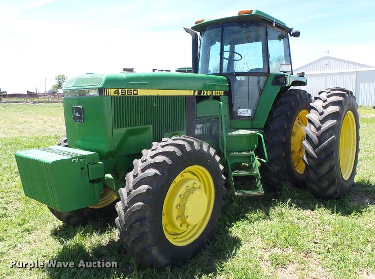 image for item DC5168 1993 John Deere 4960 MFWD tractor