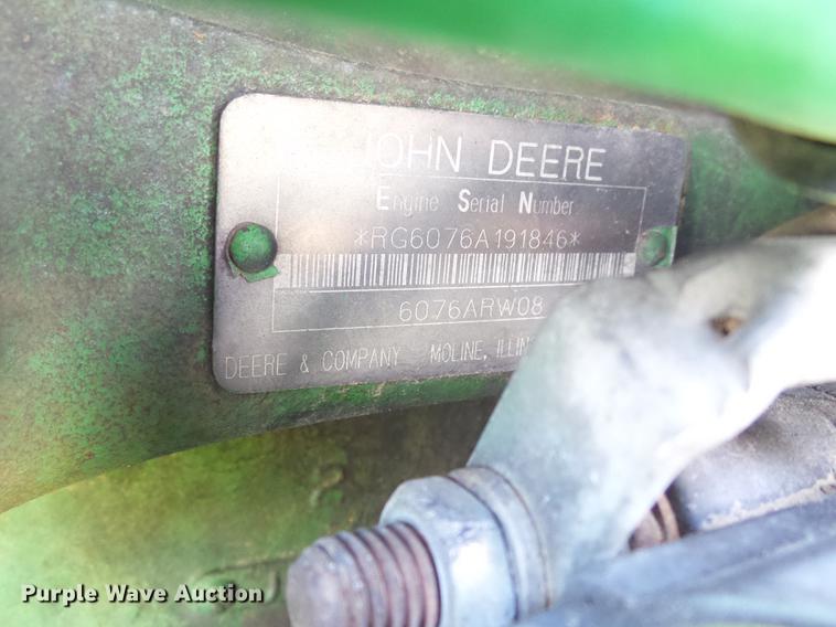 image for item DC5168 1993 John Deere 4960 MFWD tractor