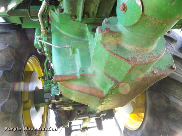 image for item DC5168 1993 John Deere 4960 MFWD tractor