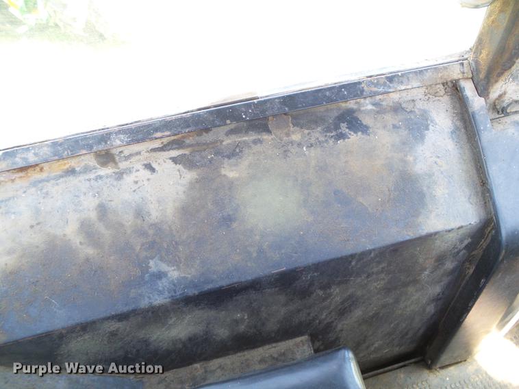 image for item DC5169 1982 John Deere 4840 tractor