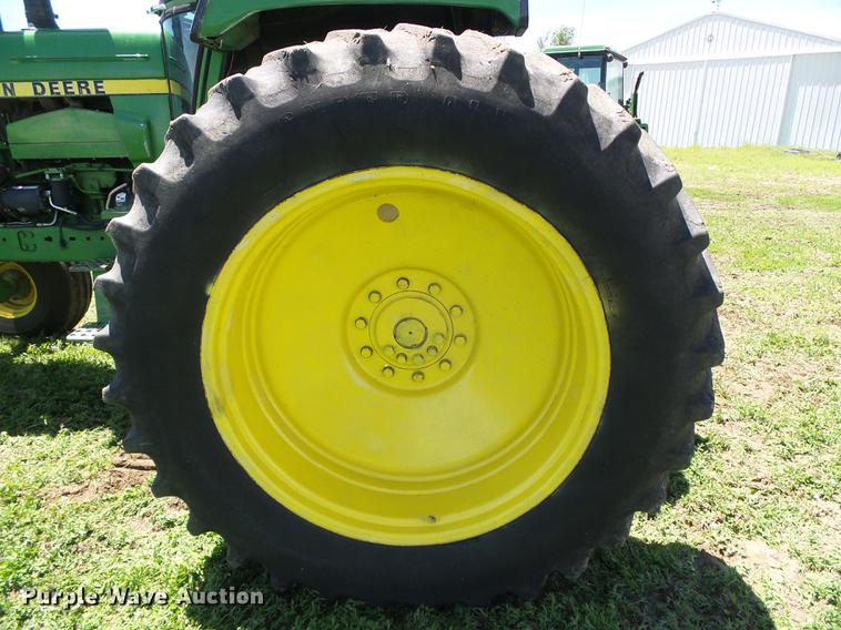 image for item DC5169 1982 John Deere 4840 tractor