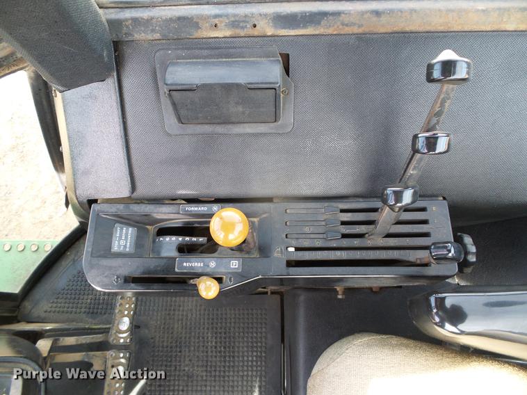 image for item DC5171 1979 John Deere 4640 tractor