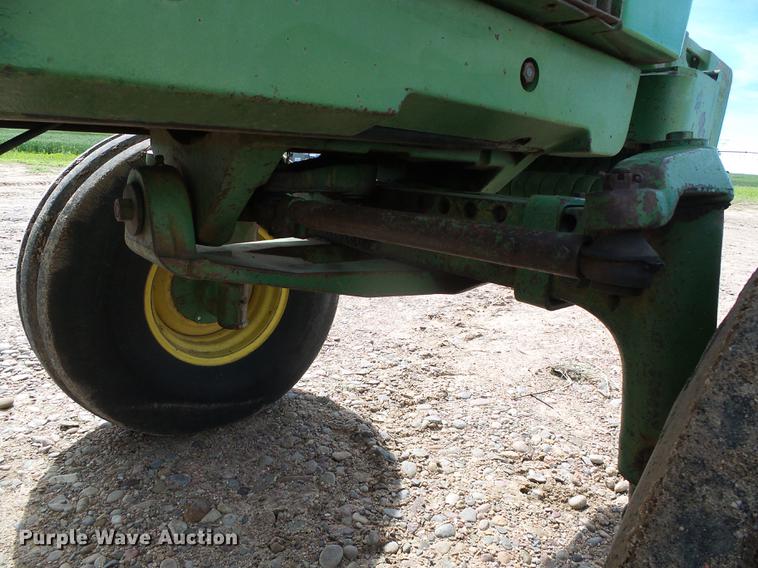 image for item DC5171 1979 John Deere 4640 tractor