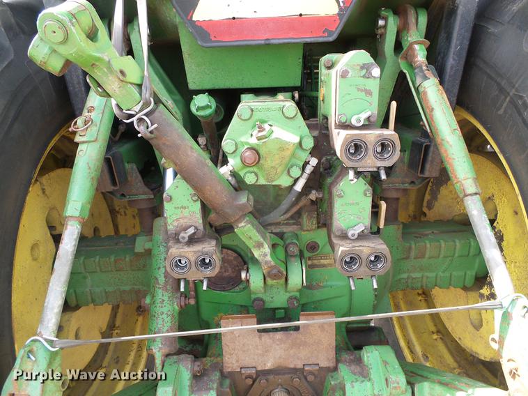 image for item DC5171 1979 John Deere 4640 tractor