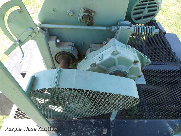 image for item DC5180 1999 Harsh roller miller