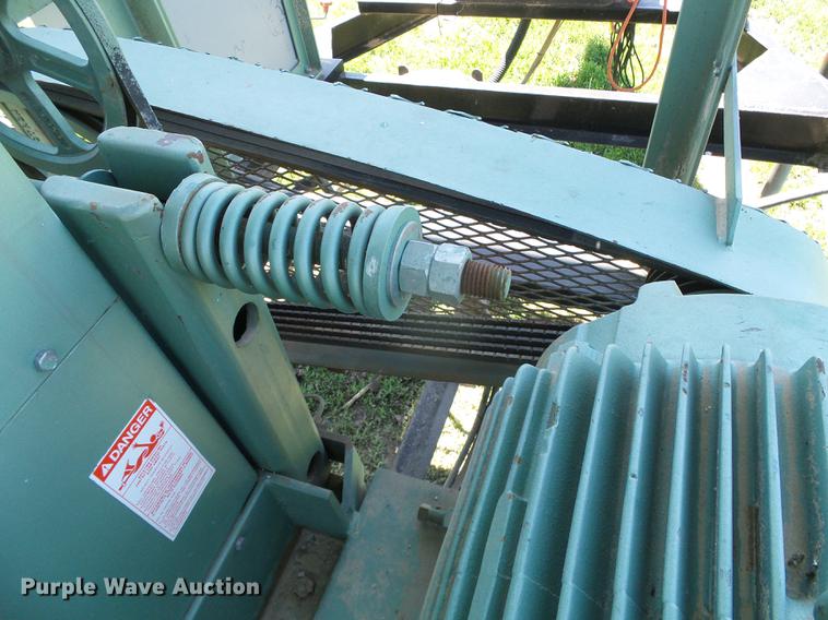 image for item DC5180 1999 Harsh roller miller