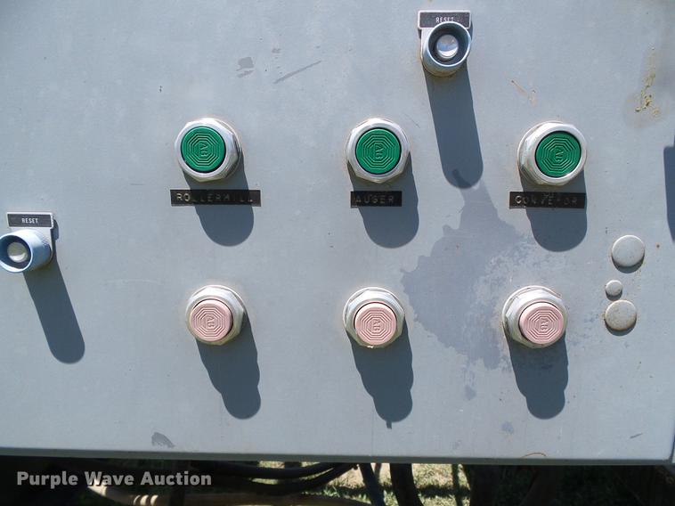 image for item DC5180 1999 Harsh roller miller