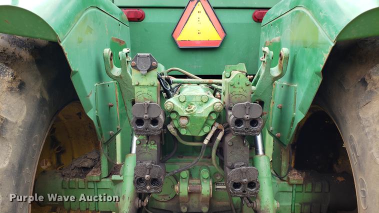 image for item DD4753 1982 John Deere 8650 4WD tractor