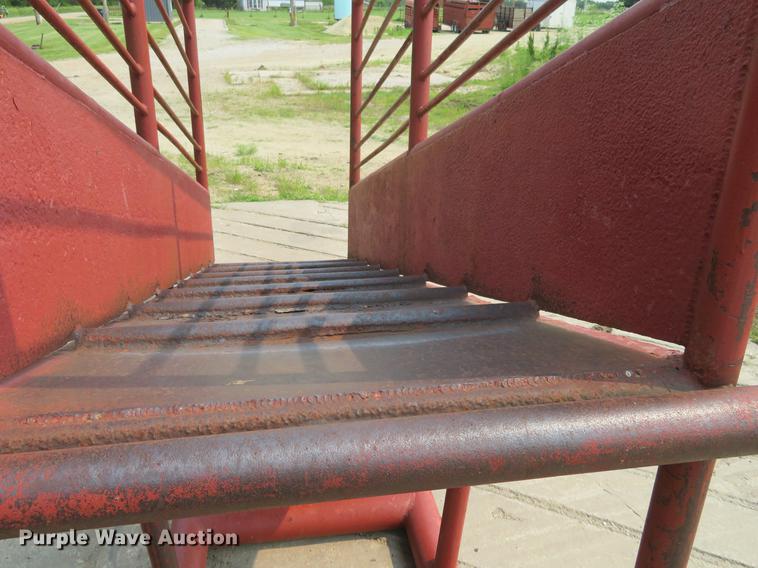 image for item DD7062 Steel livestock loading chute
