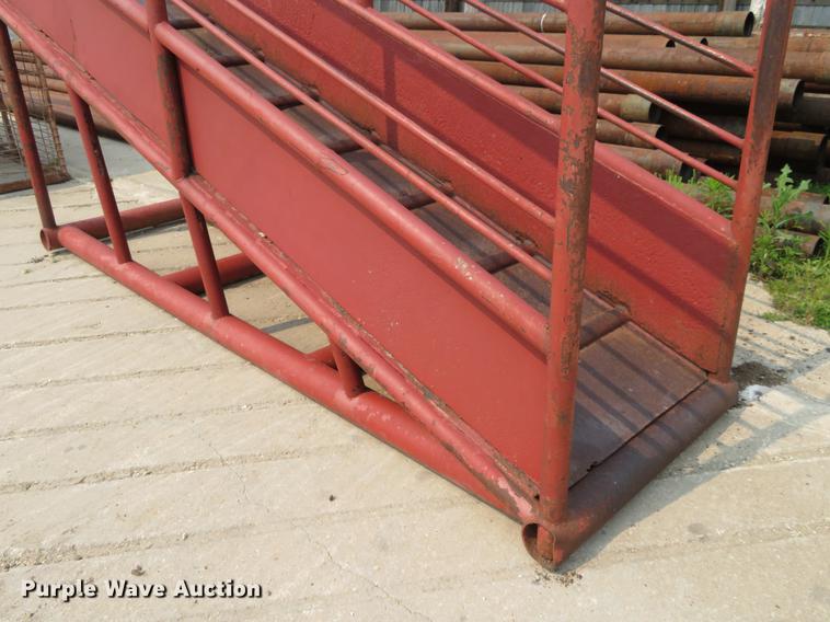 image for item DD7062 Steel livestock loading chute
