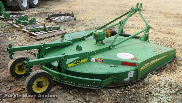 image for item DD7070 John Deere MX7 rotary mower