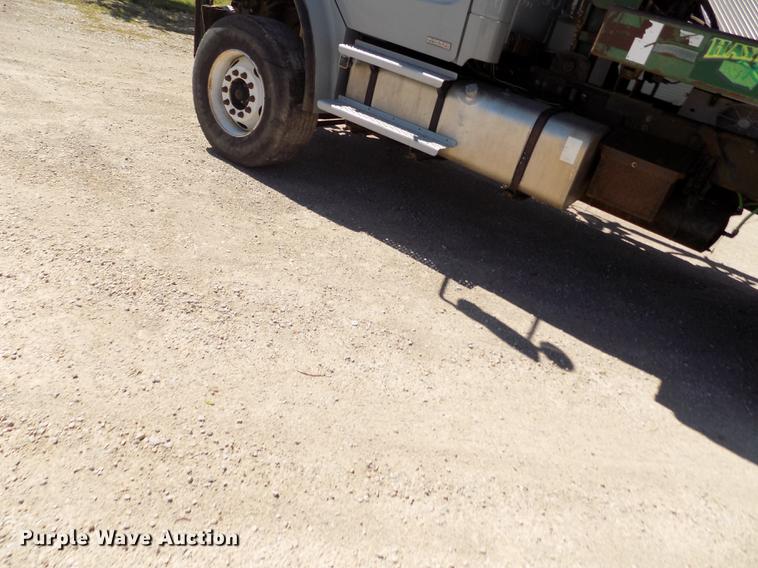 image for item DE1179 2004 Freightliner Business Class M2 hay bale stacker truck