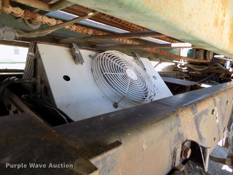 image for item DE1179 2004 Freightliner Business Class M2 hay bale stacker truck