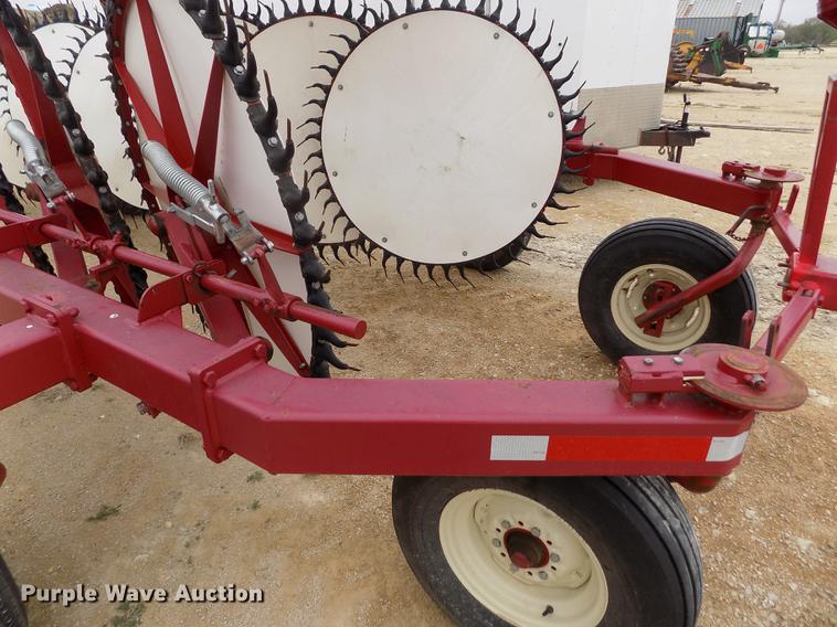 image for item DE1189 2015 Rowse Ultimate hay rake