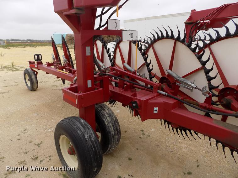 image for item DE1189 2015 Rowse Ultimate hay rake