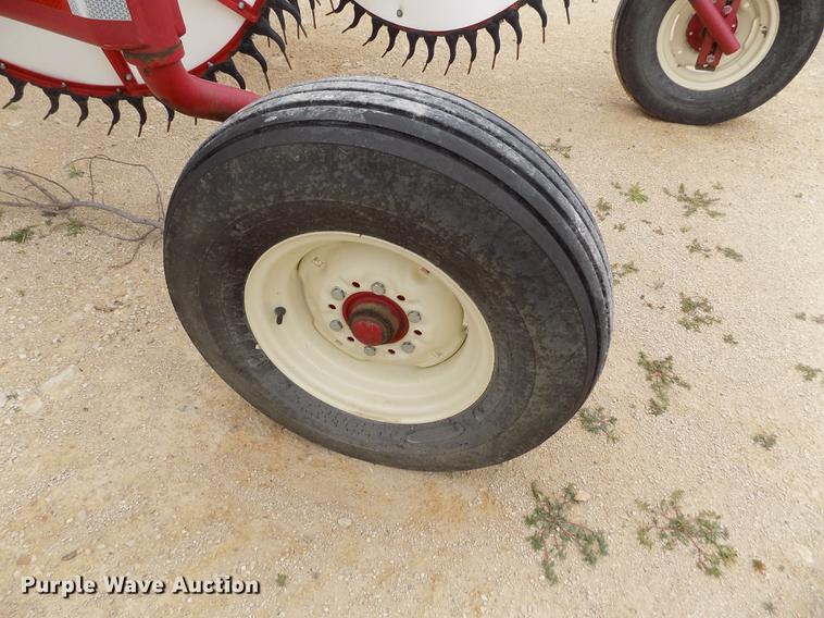 image for item DE1189 2015 Rowse Ultimate hay rake