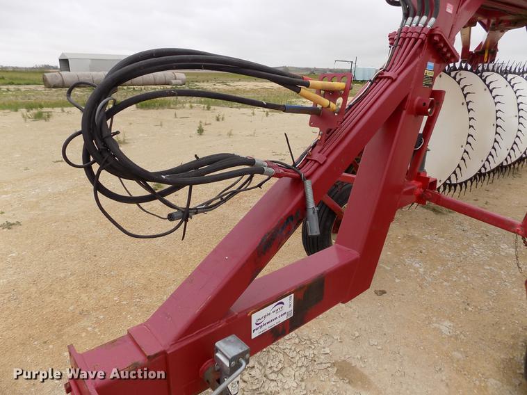 image for item DE1190 2015 Rowse Ultimate hay rake