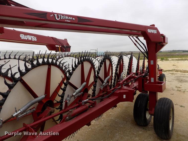 image for item DE1190 2015 Rowse Ultimate hay rake