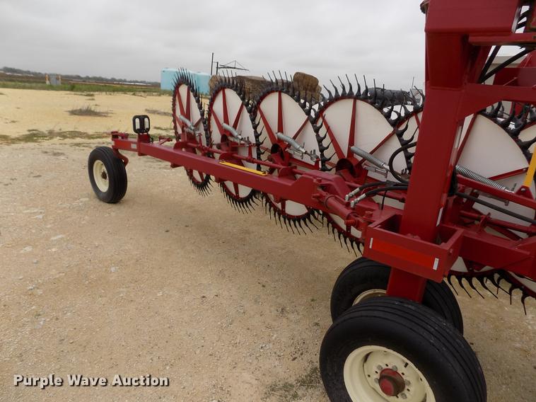 image for item DE1190 2015 Rowse Ultimate hay rake