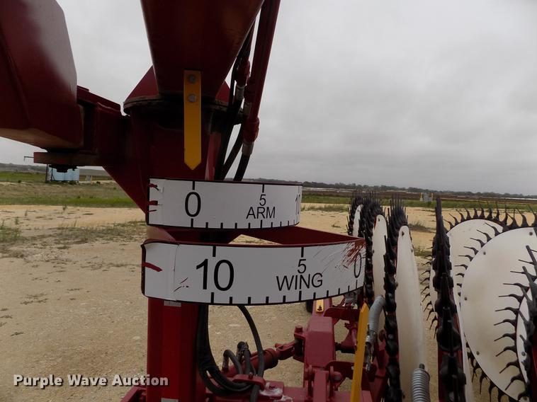 image for item DE1190 2015 Rowse Ultimate hay rake