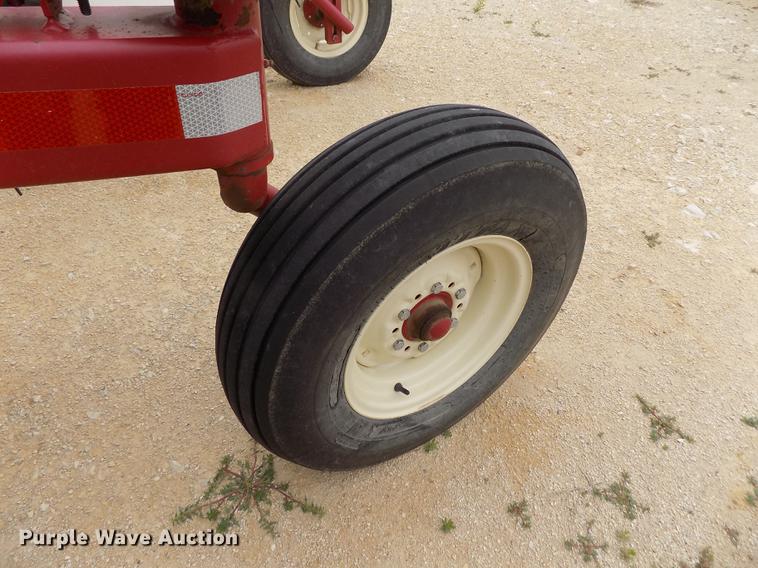 image for item DE1190 2015 Rowse Ultimate hay rake