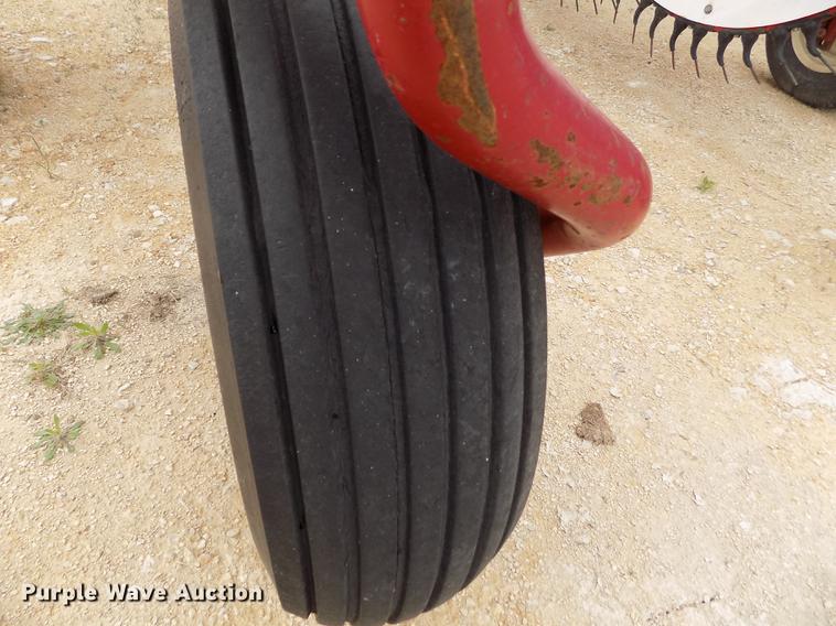 image for item DE1190 2015 Rowse Ultimate hay rake