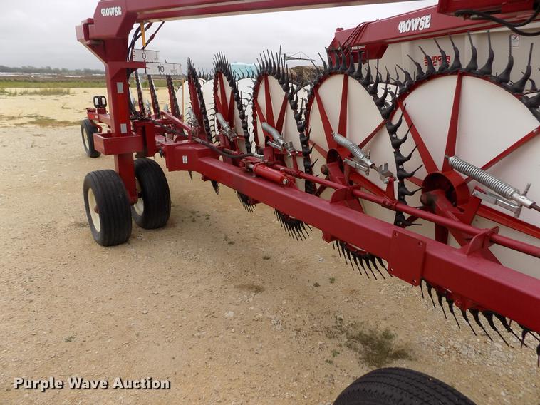 image for item DE1190 2015 Rowse Ultimate hay rake