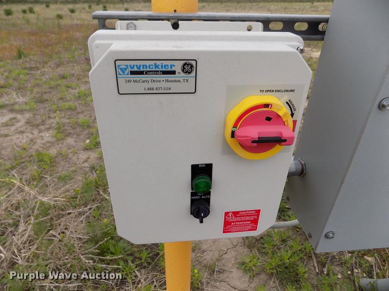 image for item DE1193 2013 Skiles Industries cone bottom trailer