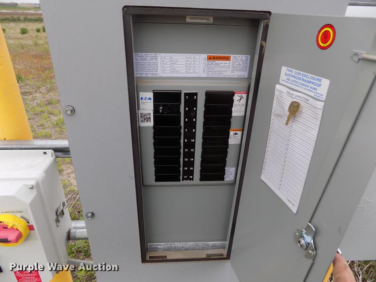 image for item DE1193 2013 Skiles Industries cone bottom trailer