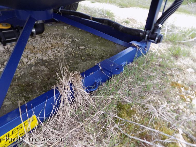 image for item DE1193 2013 Skiles Industries cone bottom trailer