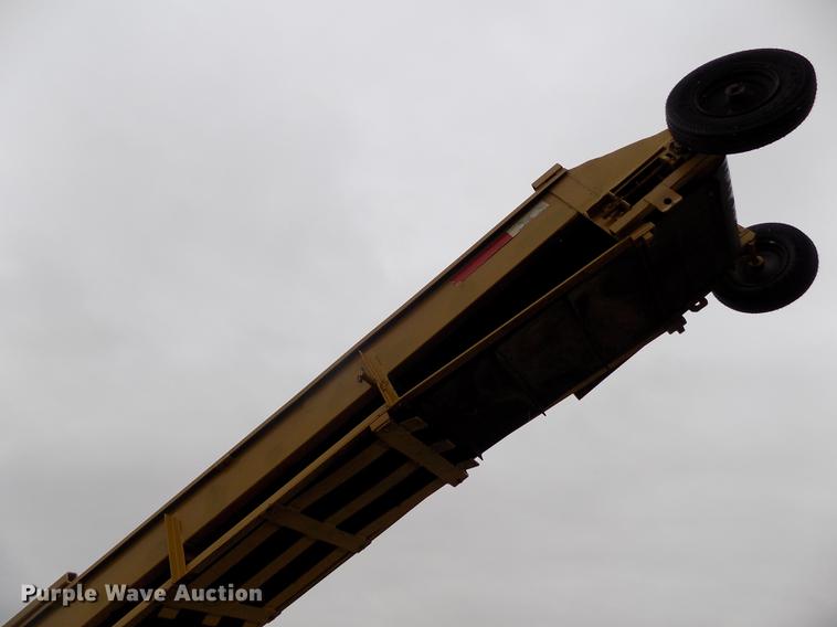 image for item DE1197 1992 Jones Mighty Giant PU1-92-463 bale grinder